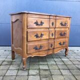 Crossbow chest of drawers