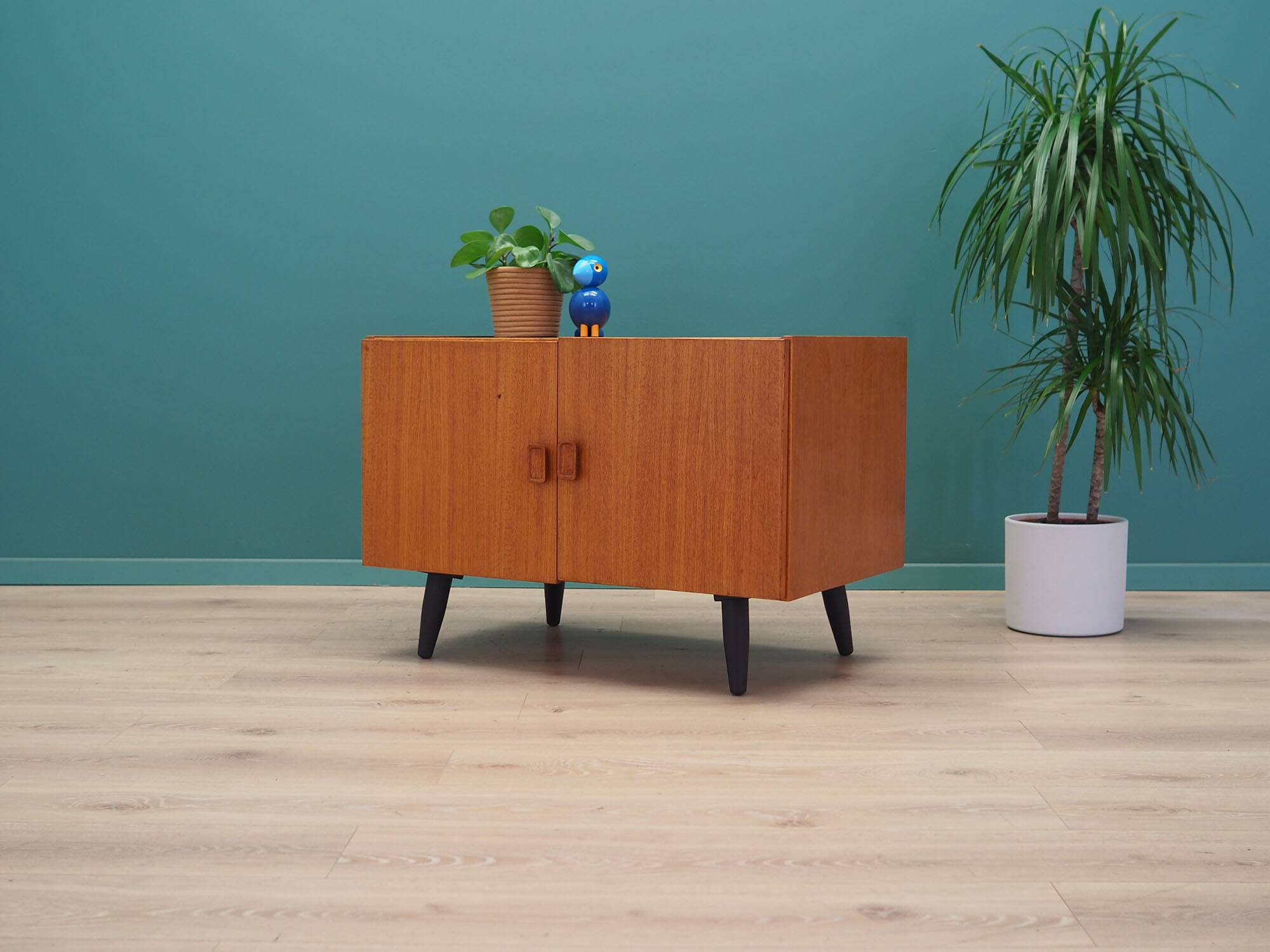 Teak cabinet, Danish design, 1980s, production: Denmark