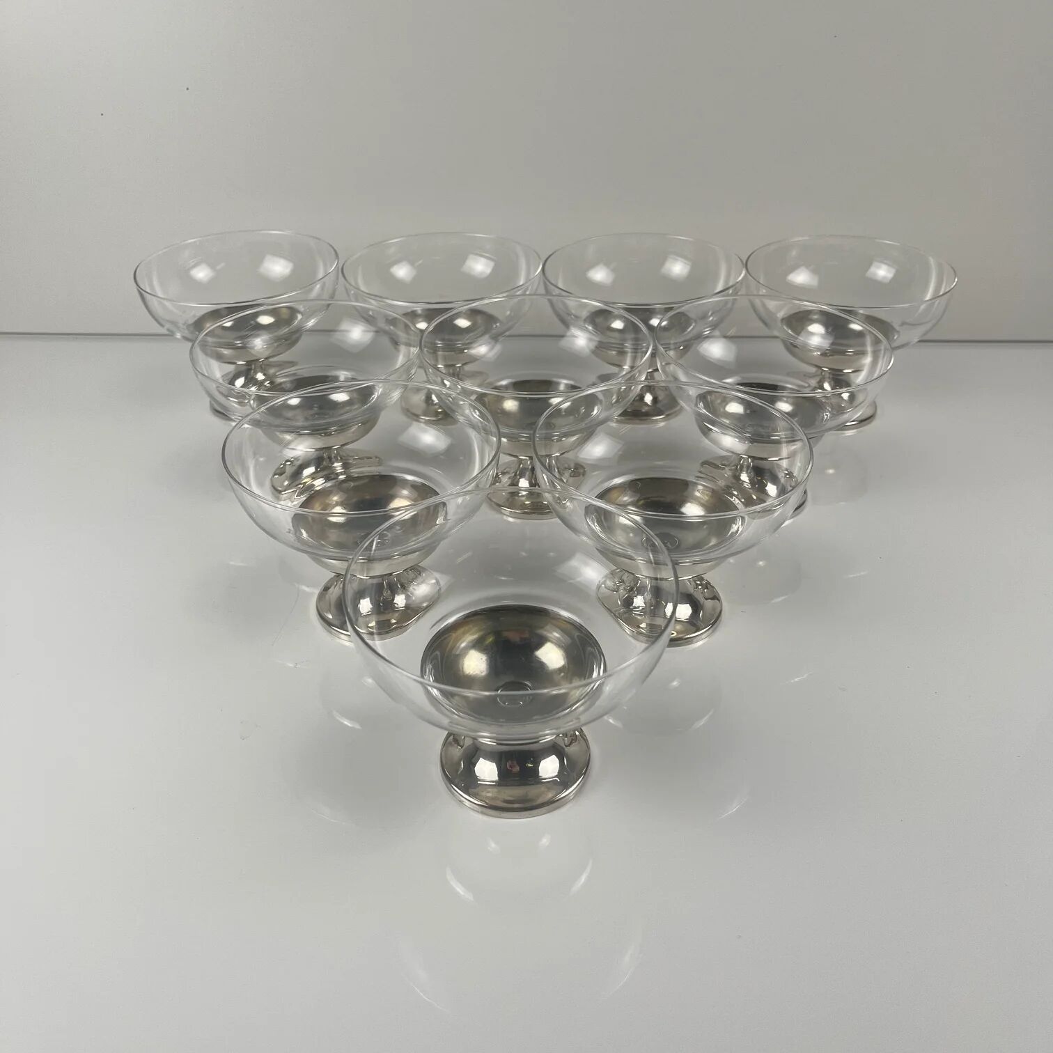 Set of 10 dessert / ice cream bowls, in glass and metal (silver?), 1970.