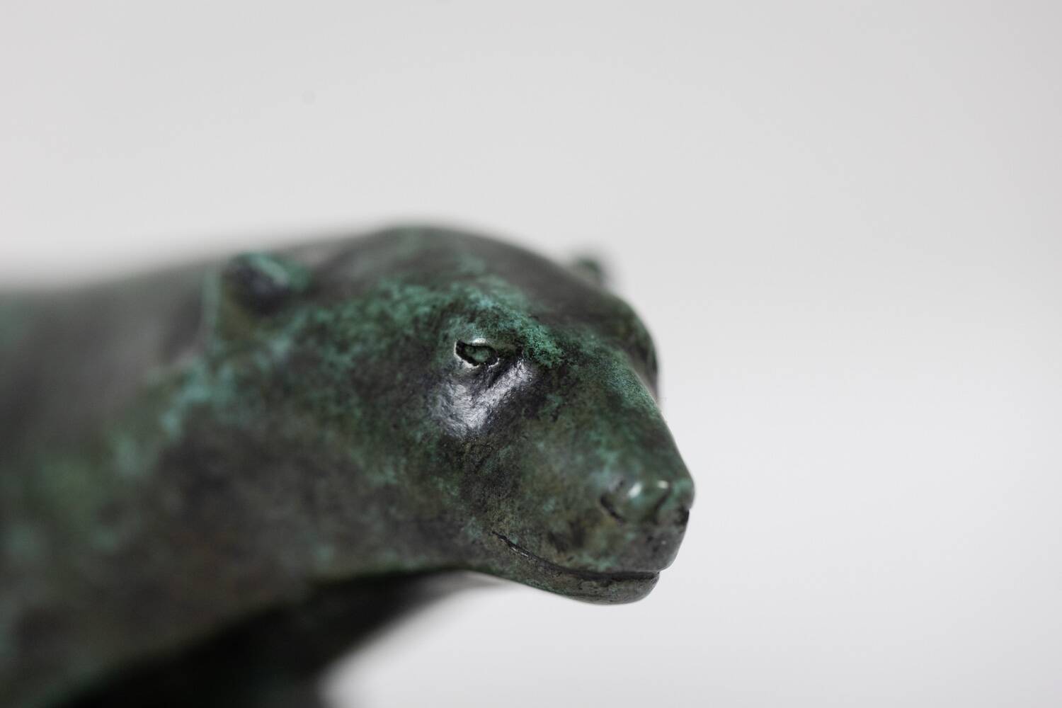 François Pompon. “Polar Bear,” bronze, 2006 print.