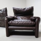 Paire de fauteuils en cuir Maralunga de Vico Magistretti pour Cassina, 1974
