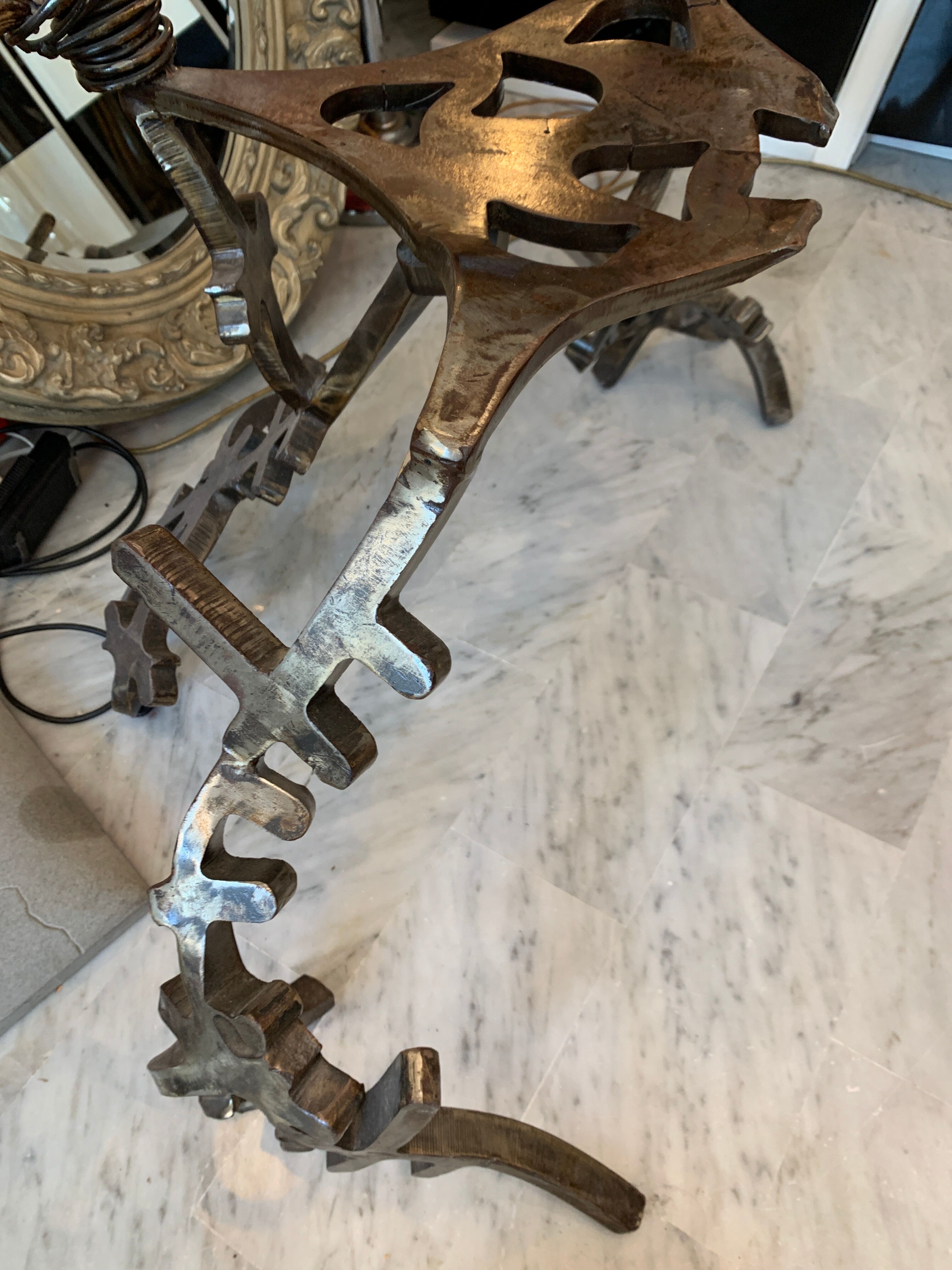 Chair sculpture by Florent Poujade