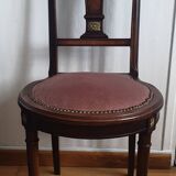 2 chaises anciennes de style classique en bois et ornements en bronze