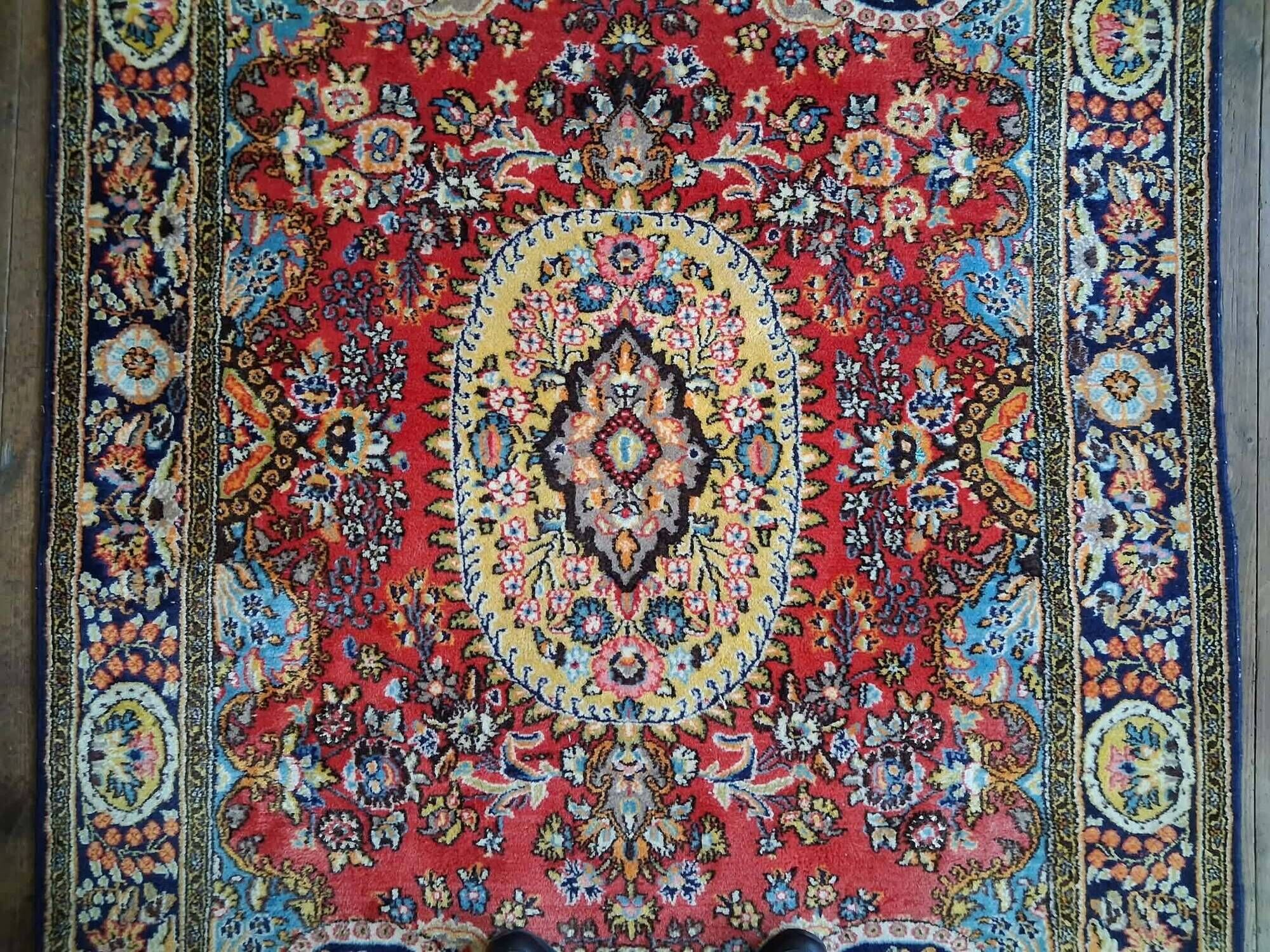 Handmade Tabriz Persian rug 216x140cm
