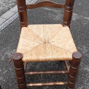 4 chaises brutalistes en bois tourné et paille