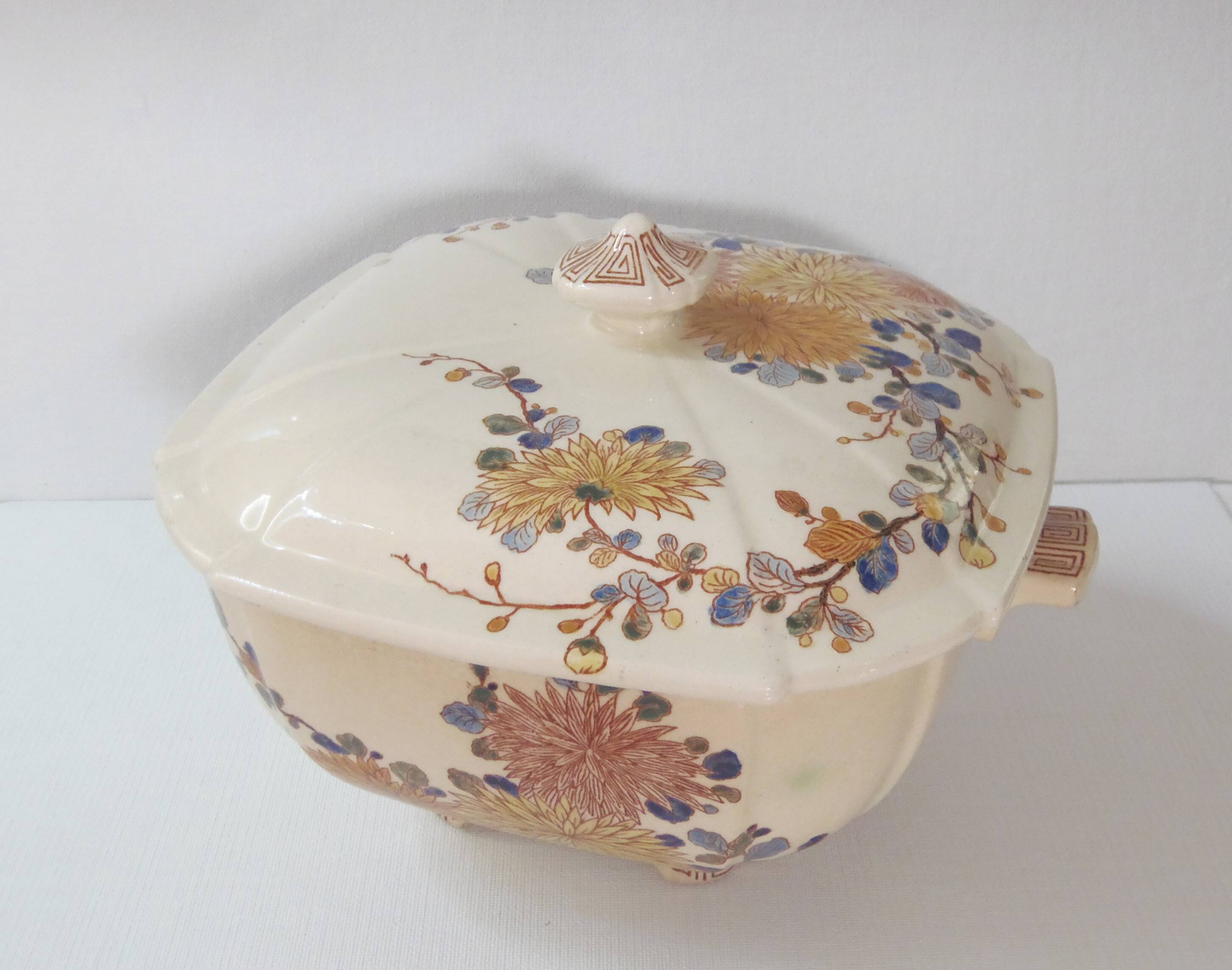 Soupière Ancienne Fleurs Polychromes Gien 19ème