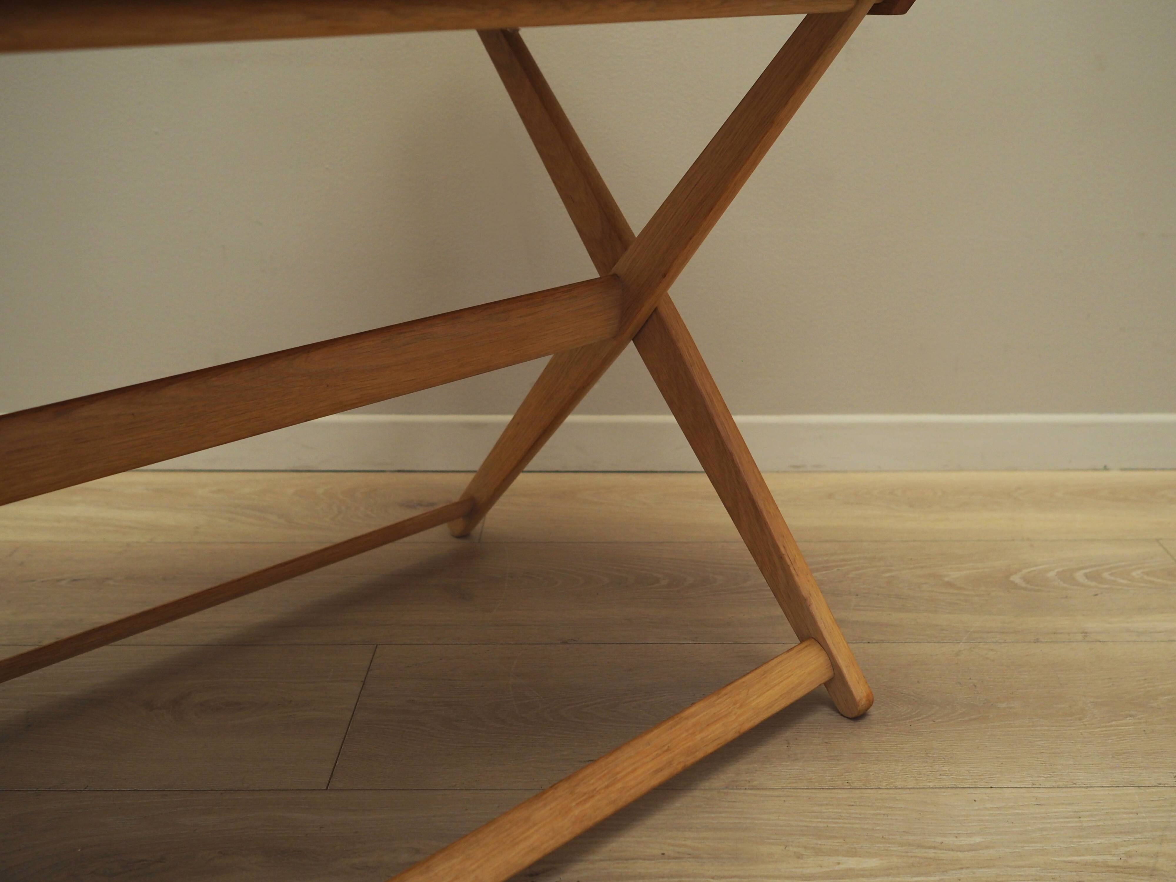Ash coffee table, Danish design, 1970s, production: Denmark