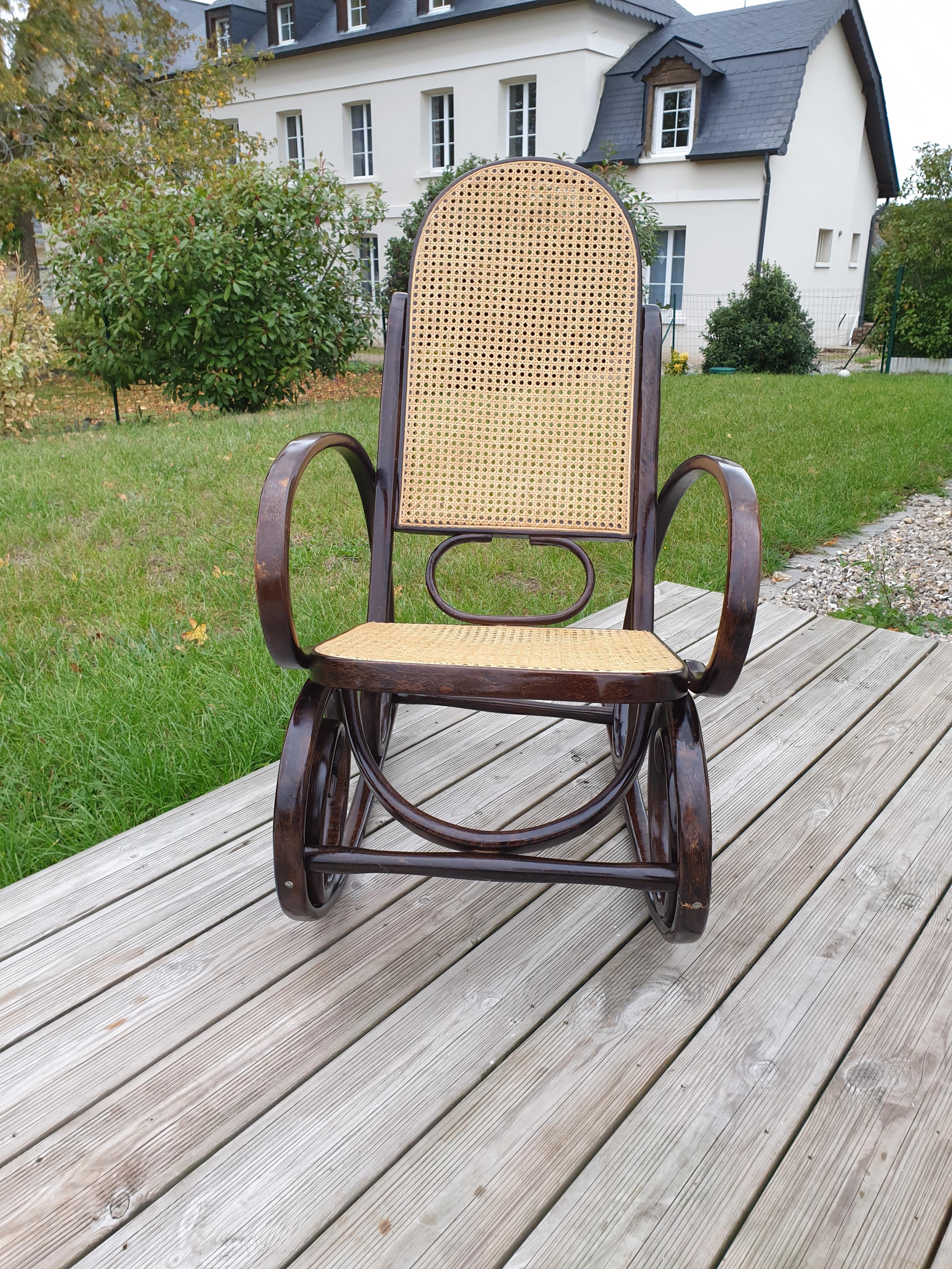 Rocking-chair Thonet 1930