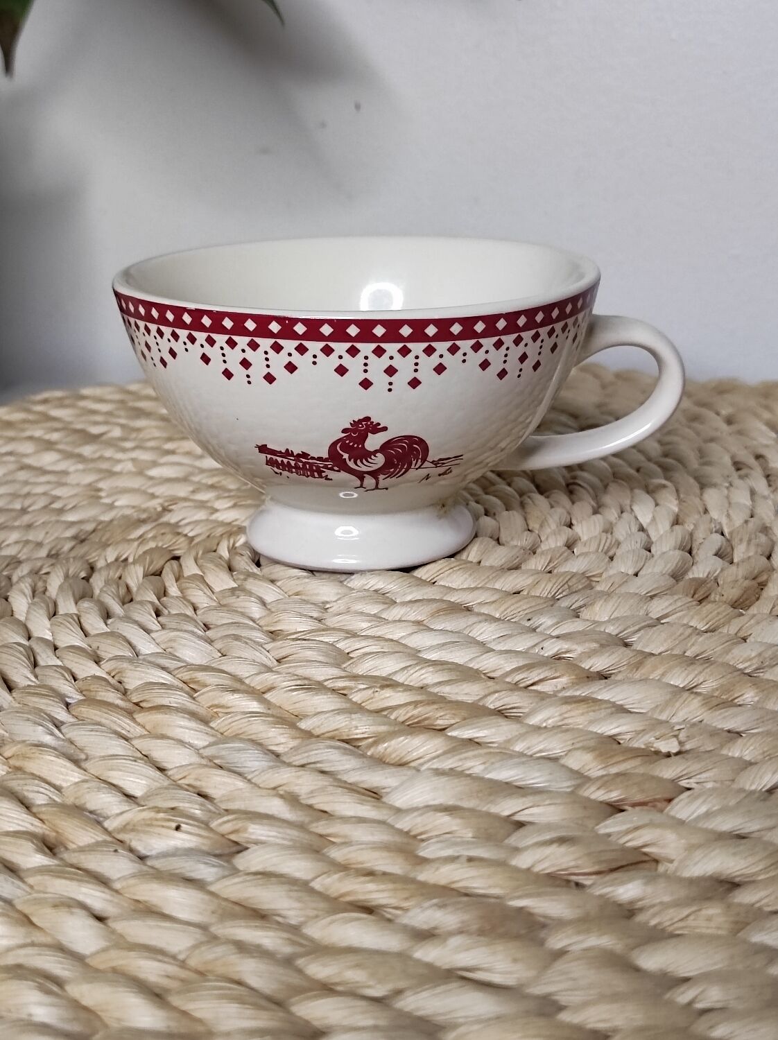 Old cottage-style cup