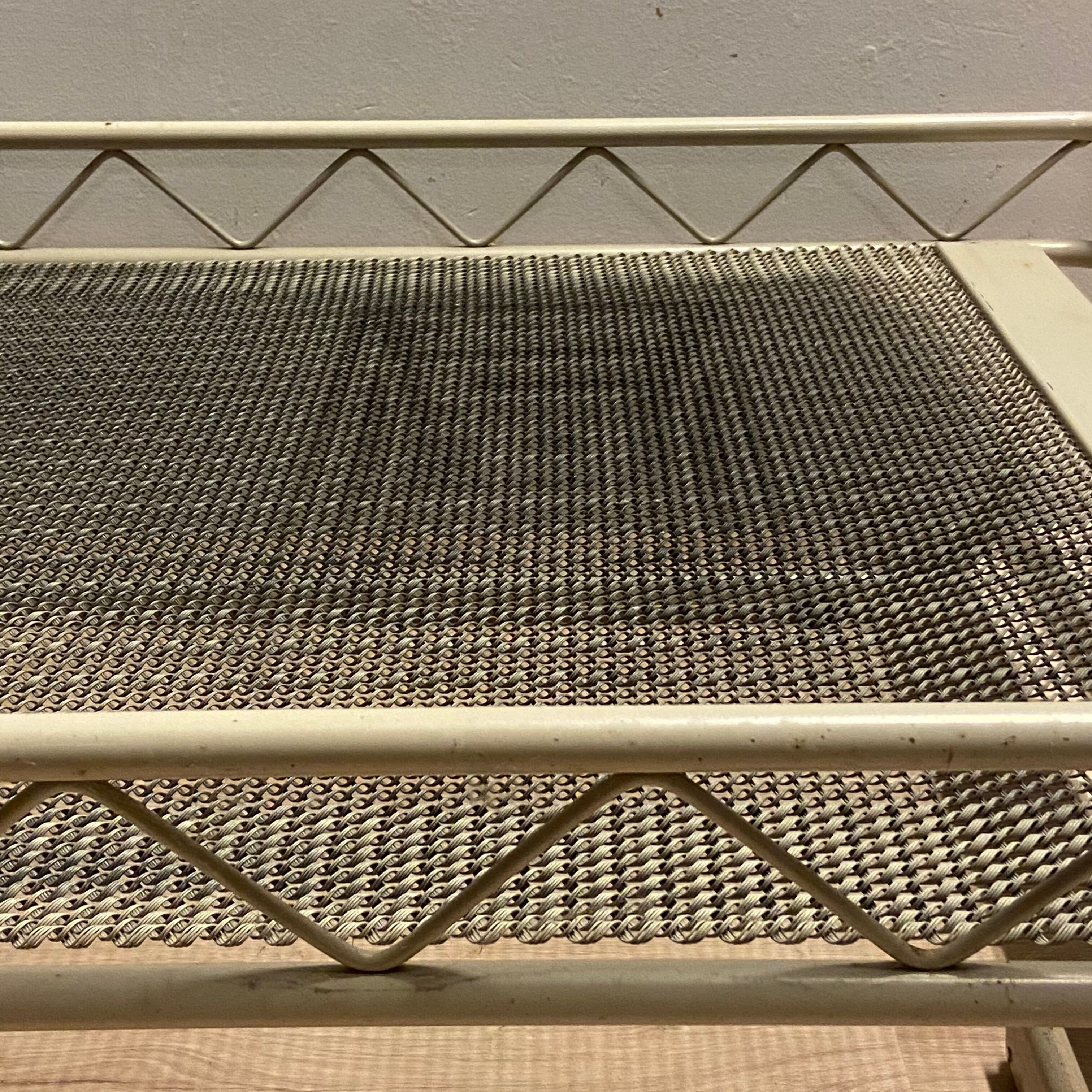 Dutch design 1950s 60s vintage Auping folding bed Ariëlle designed by Wim Rietveld