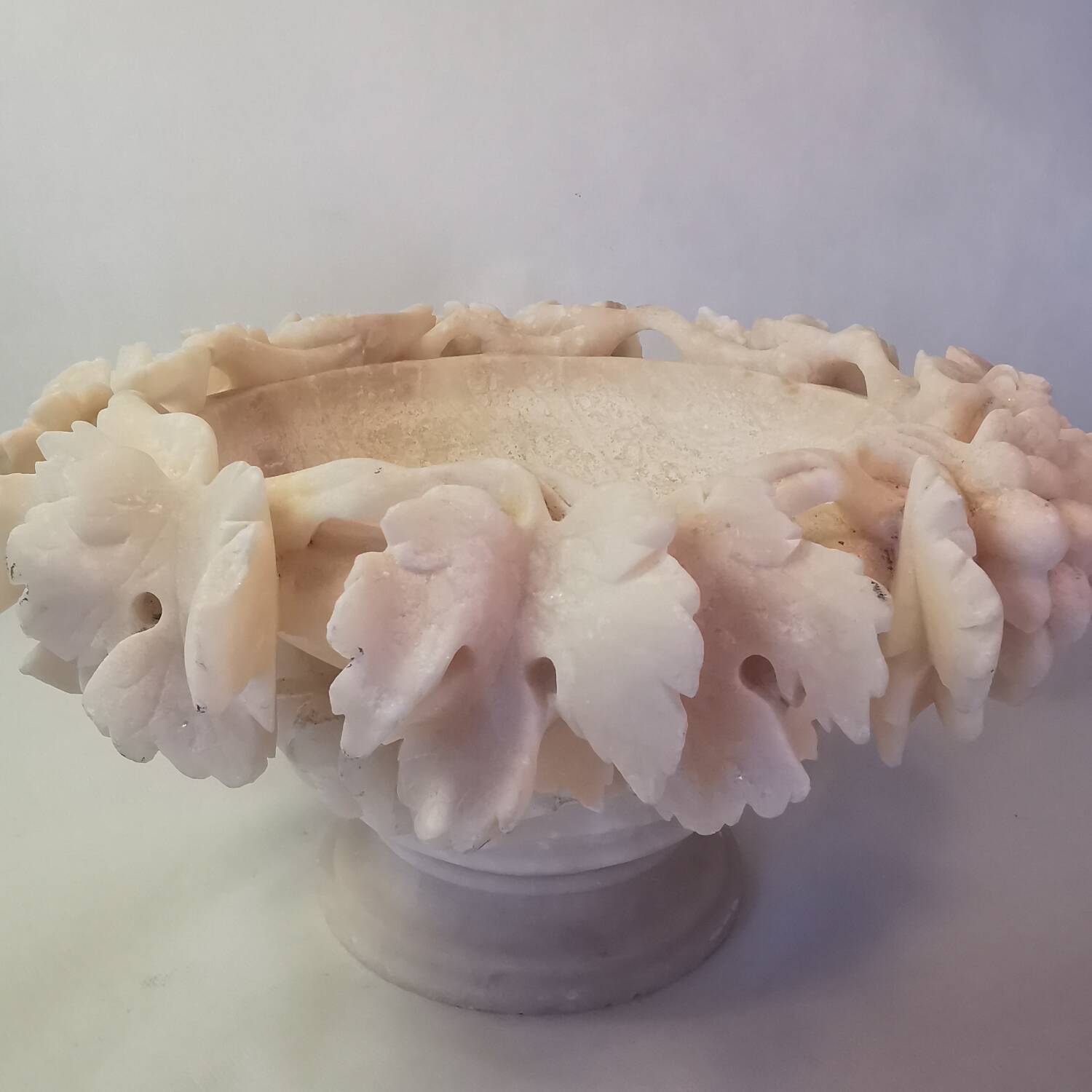 Old alabaster bird drinker centerpiece cup