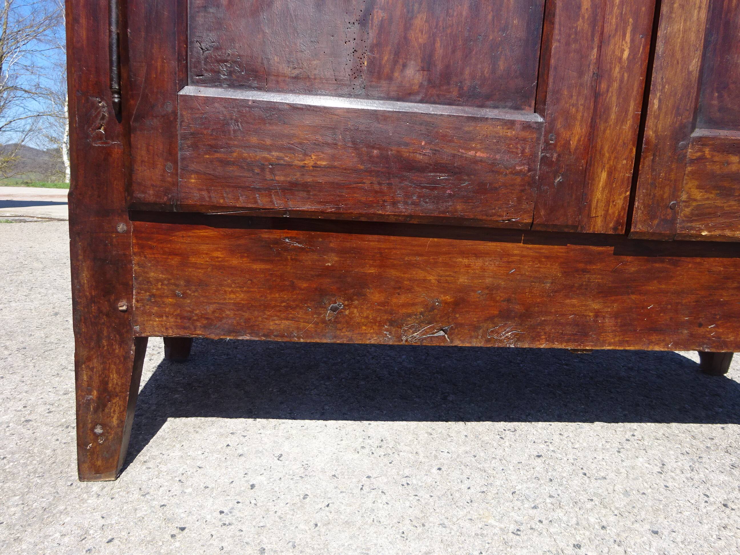 Antique Louis Philippe wardrobe in walnut