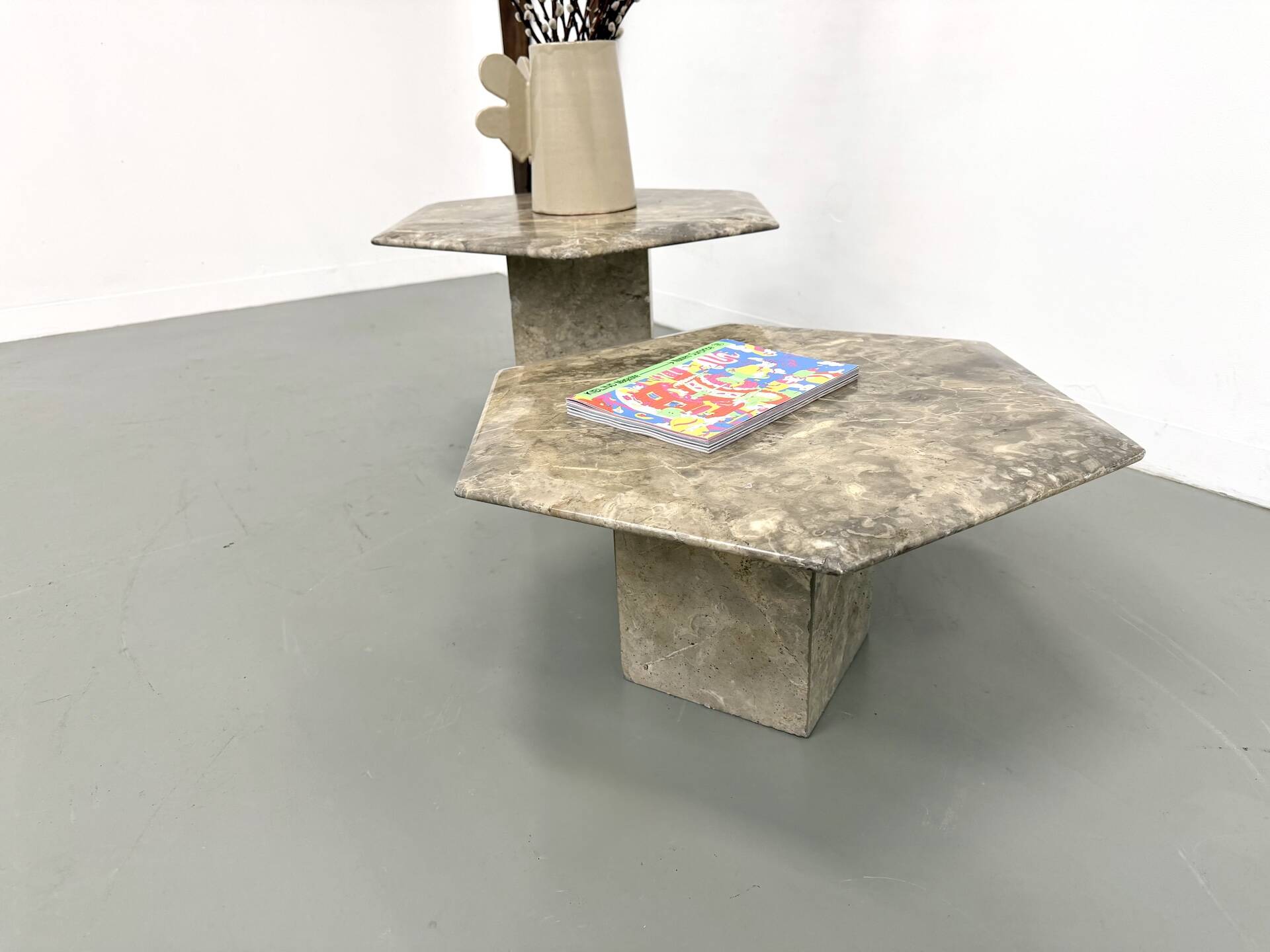 Pair of Italian marble coffee tables, circa 1970.