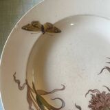 Assiette creuse Gien polychrome modèle œillets