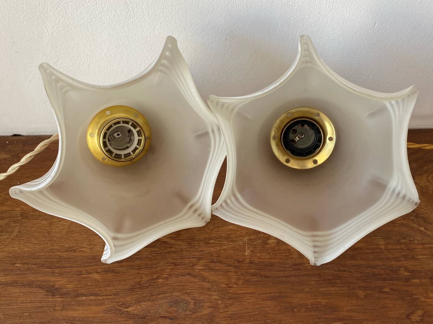 Paire de baladeuses en opaline