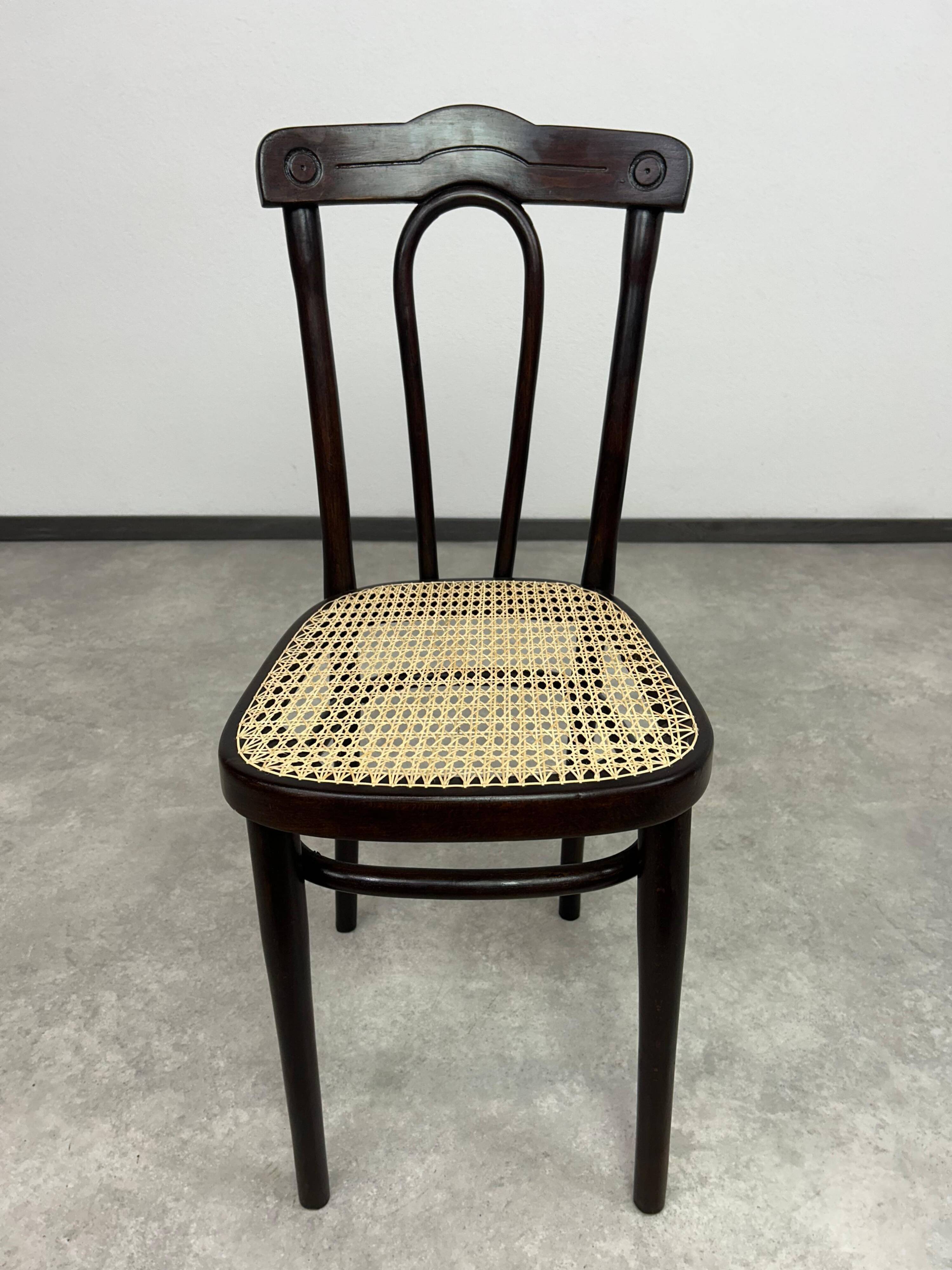 Thonet dining chair no. 103