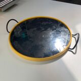 50s top in black eglomized glass and yellow plastic tower.