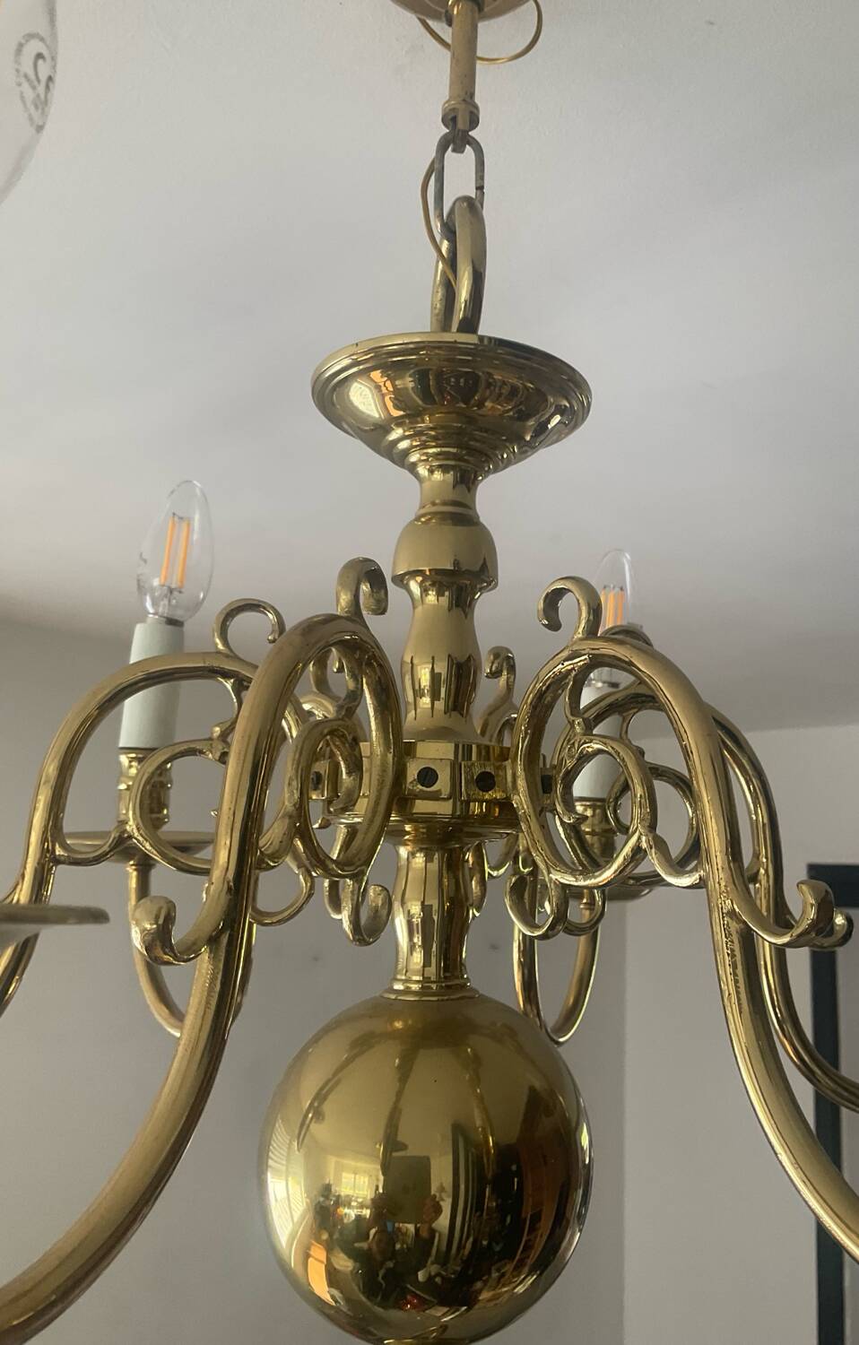 Antique Dutch 6-light chandelier in solid bronze