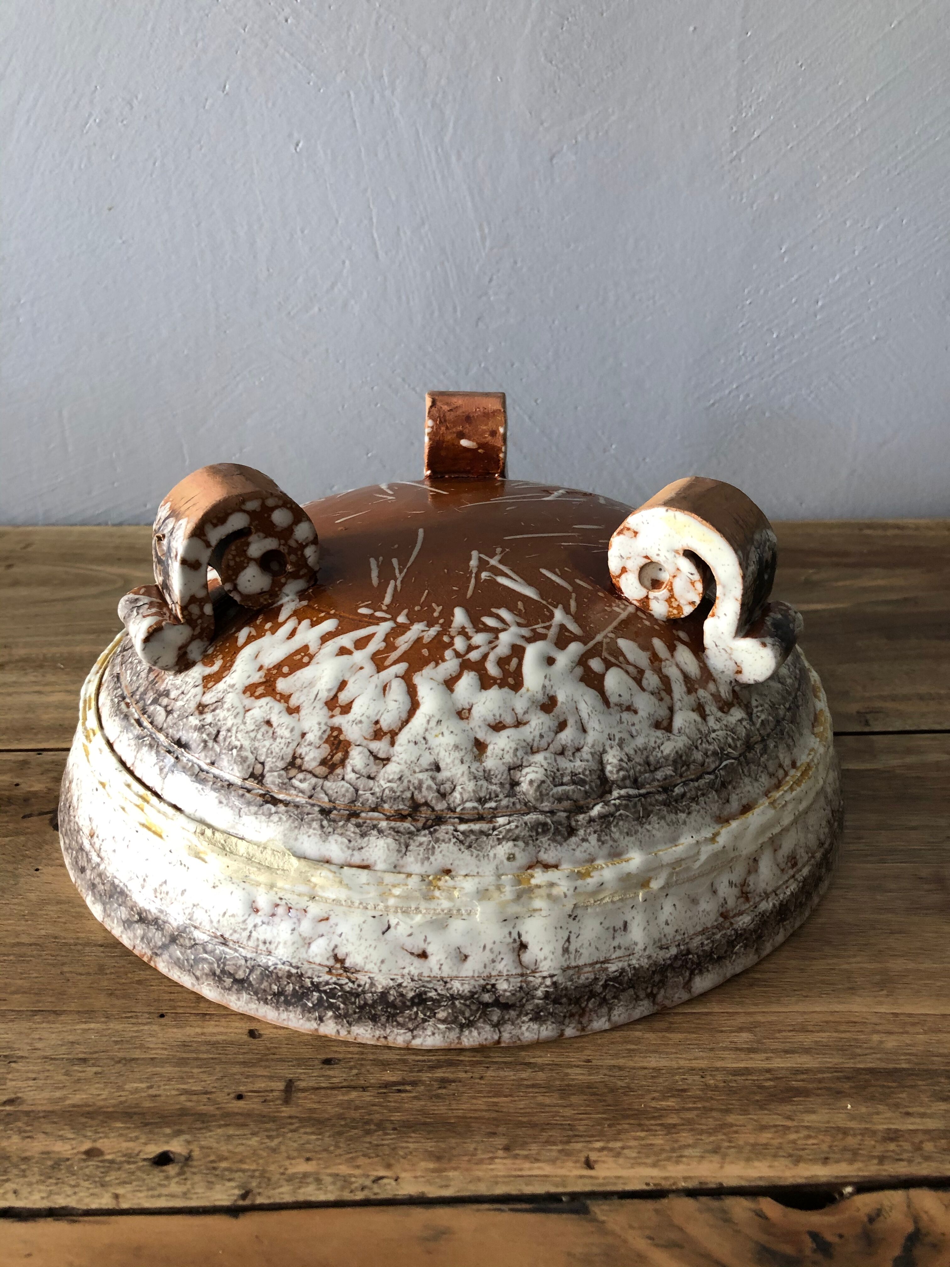 Ceramics Italian tripod