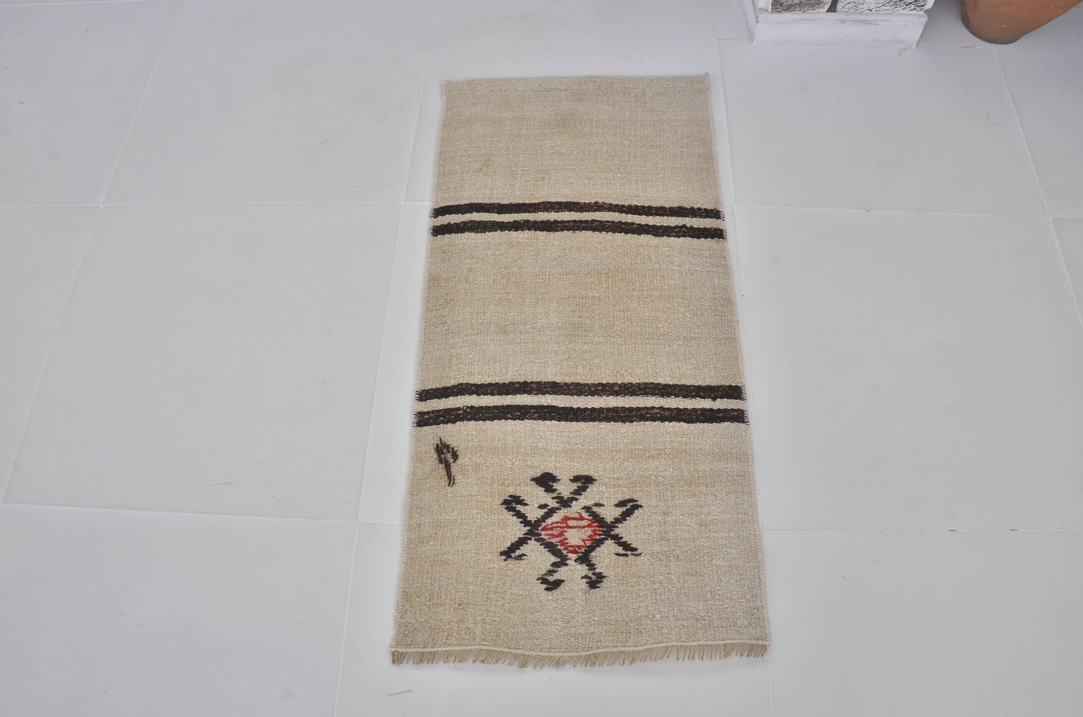 Tapis kilim Hmep vintage