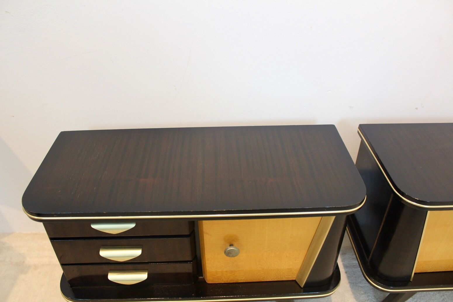 Paire de tables de chevet en bois hollandais, années 1950