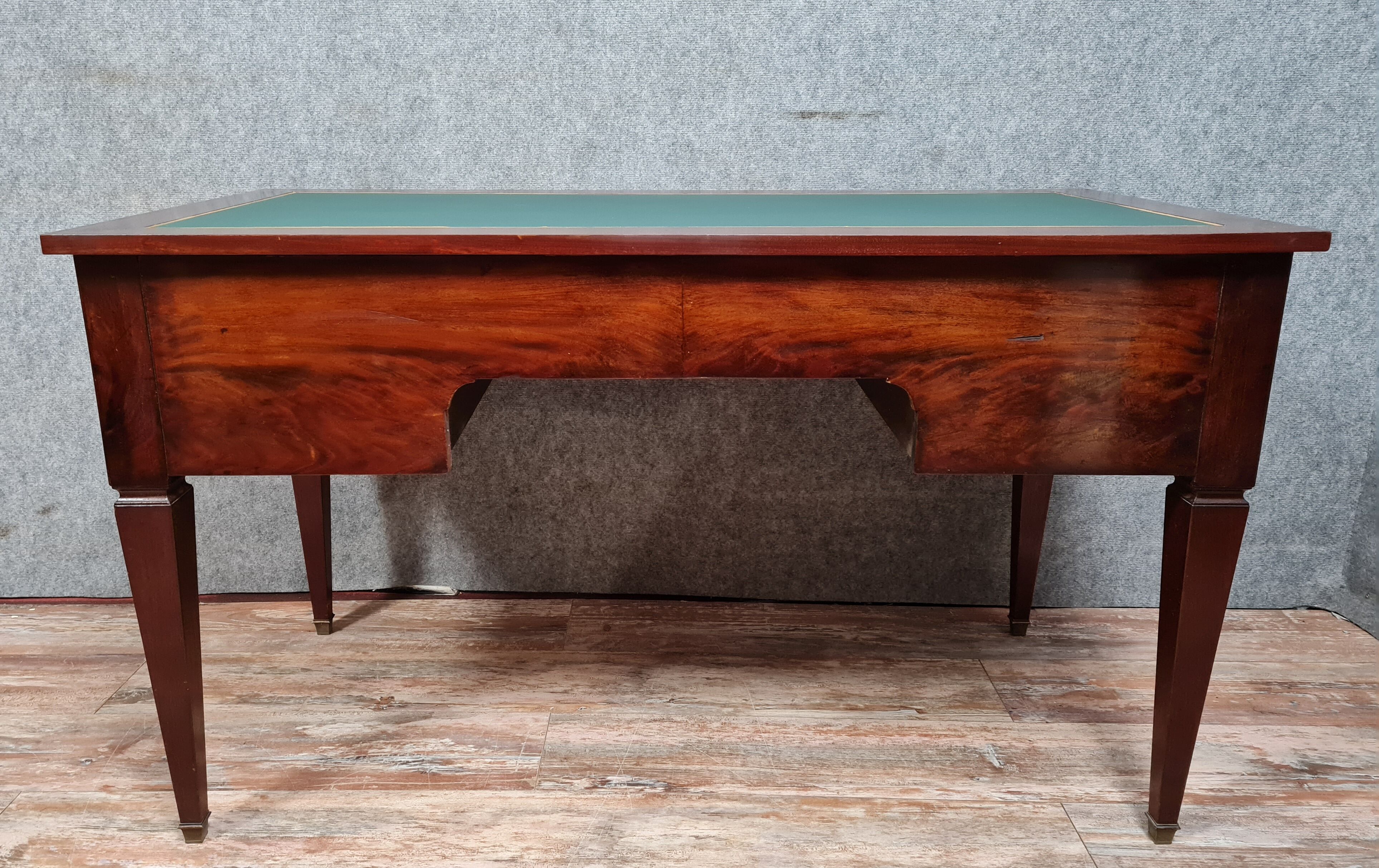 Louis XVI double-sided center office in mahogany around 1850