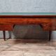 Bureau de centre double face Louis XVI en acajou vers 1850