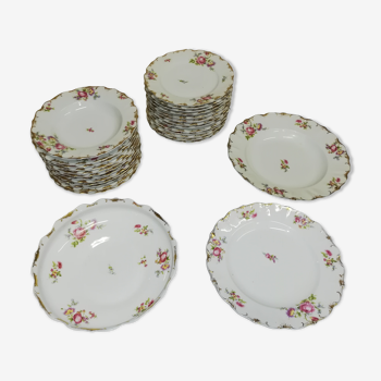 Former porcelain table service