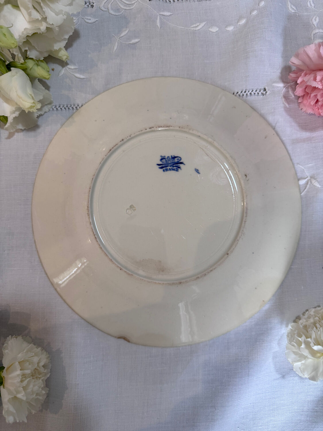 Vintage Lorraine cross plates