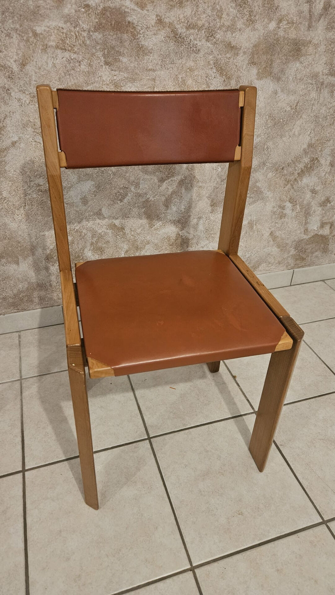 4 chaises Luigi Gorgoni