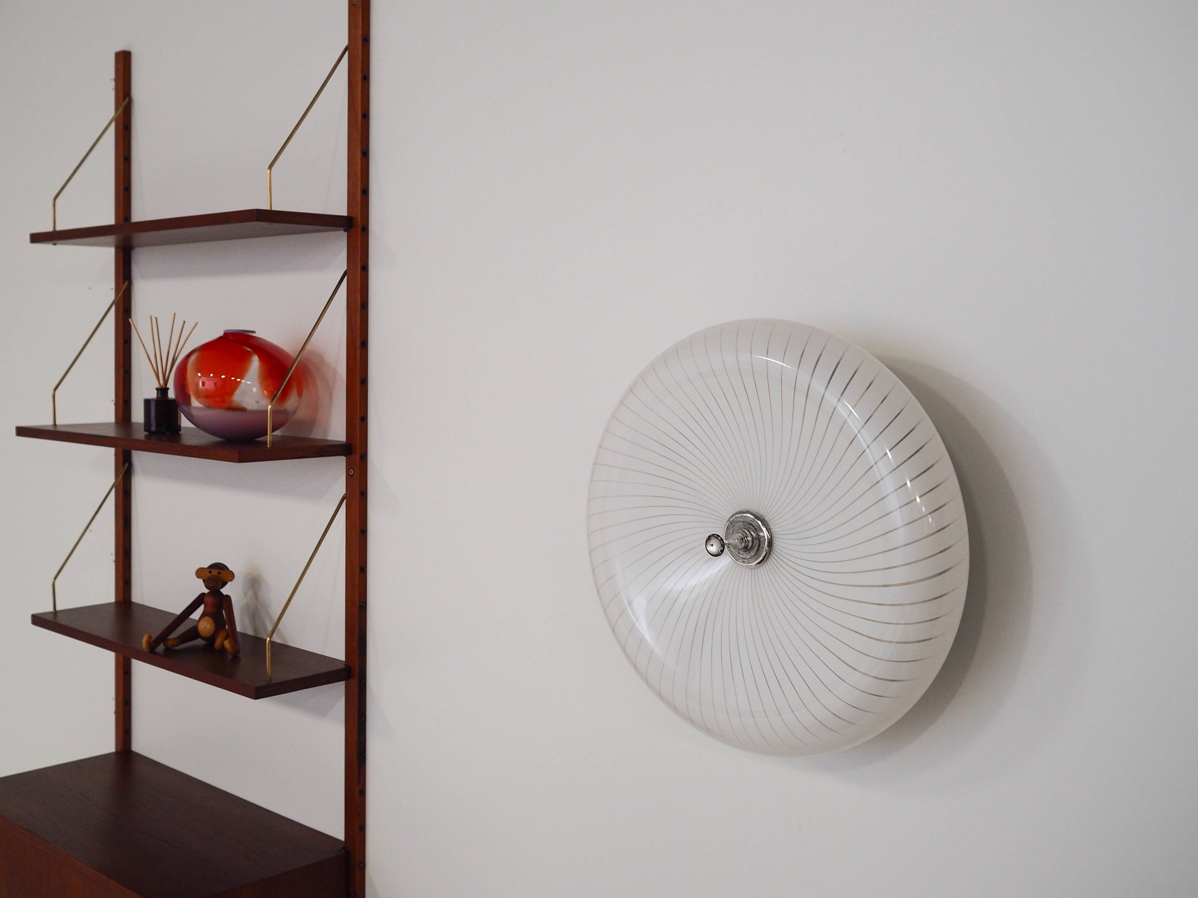 Wall lamp, Italian design, 1970s, production: Italy