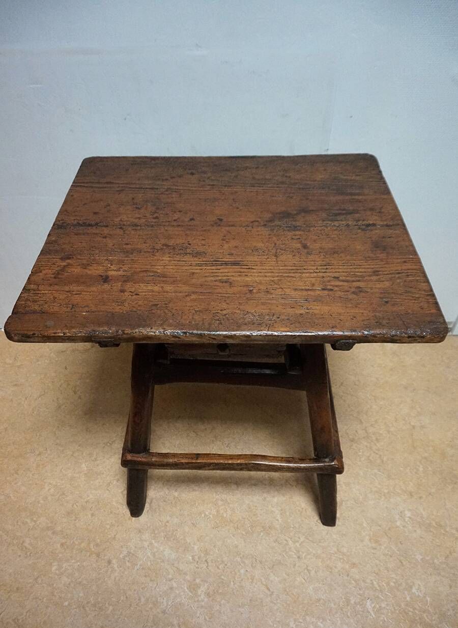 Small size Antique Bankers/ Rent or Merchant Table, late 18th C.