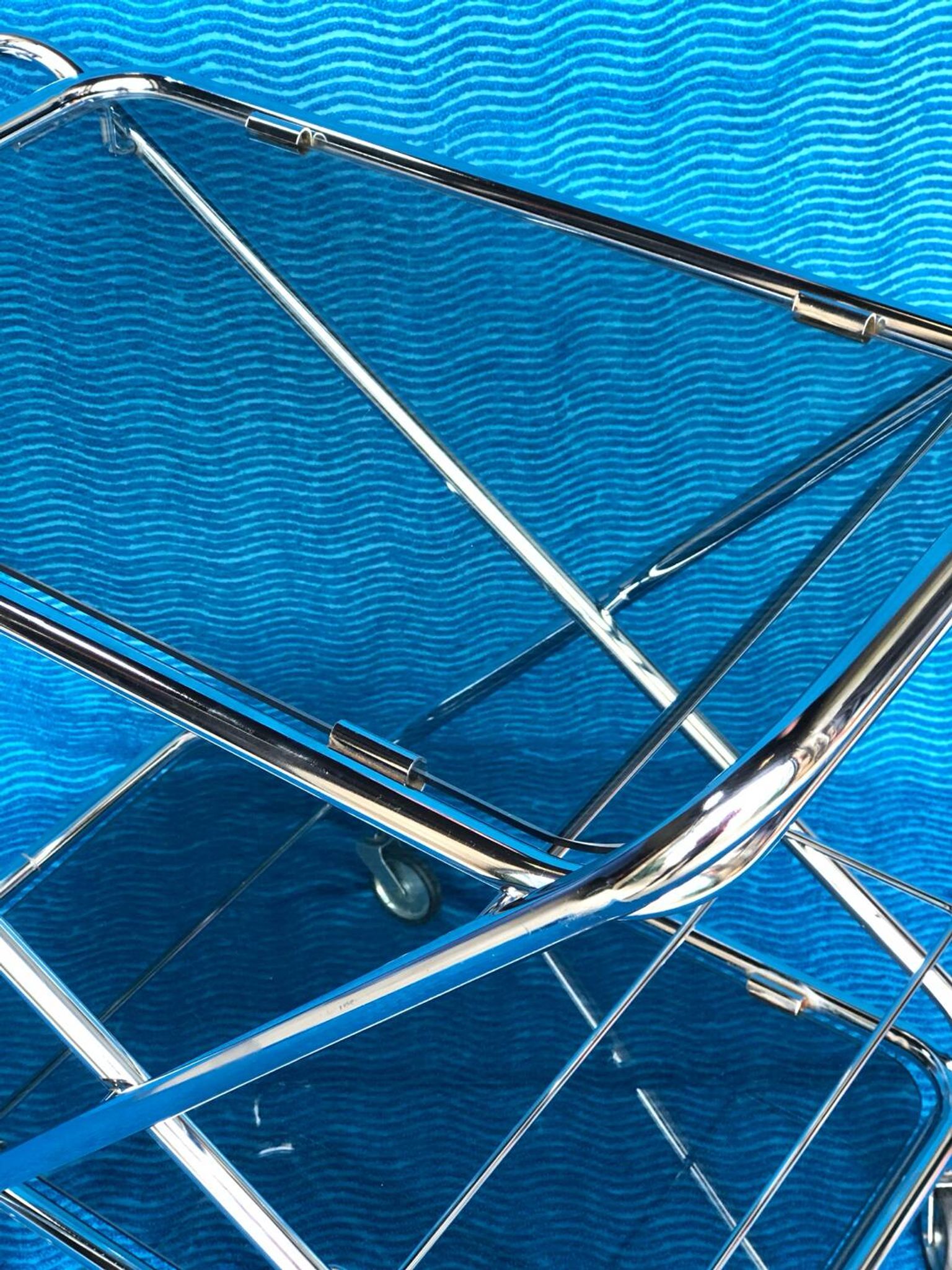 Vintage folding server 1970 with 2 smoked glass trays