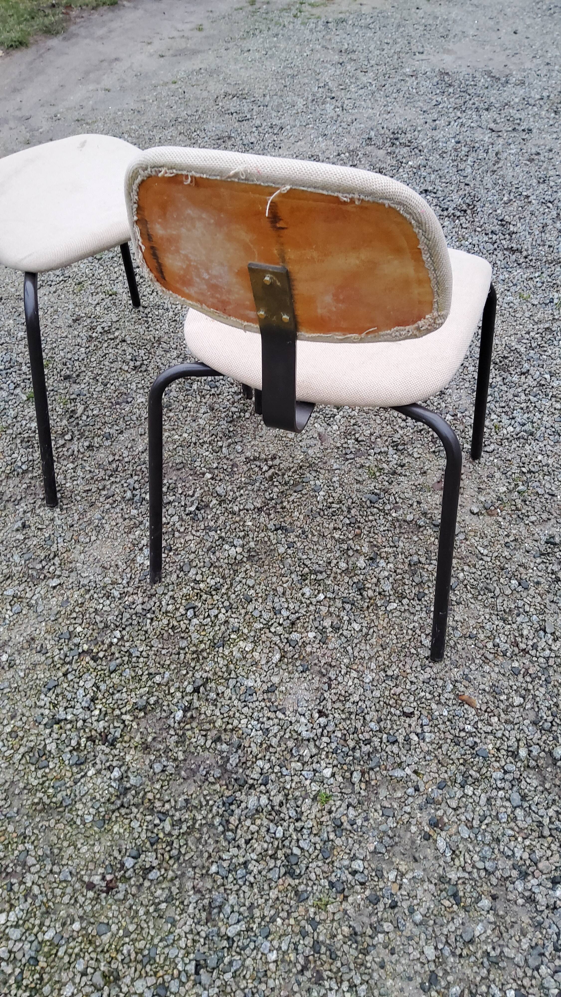 Pair of chairs from the 70s