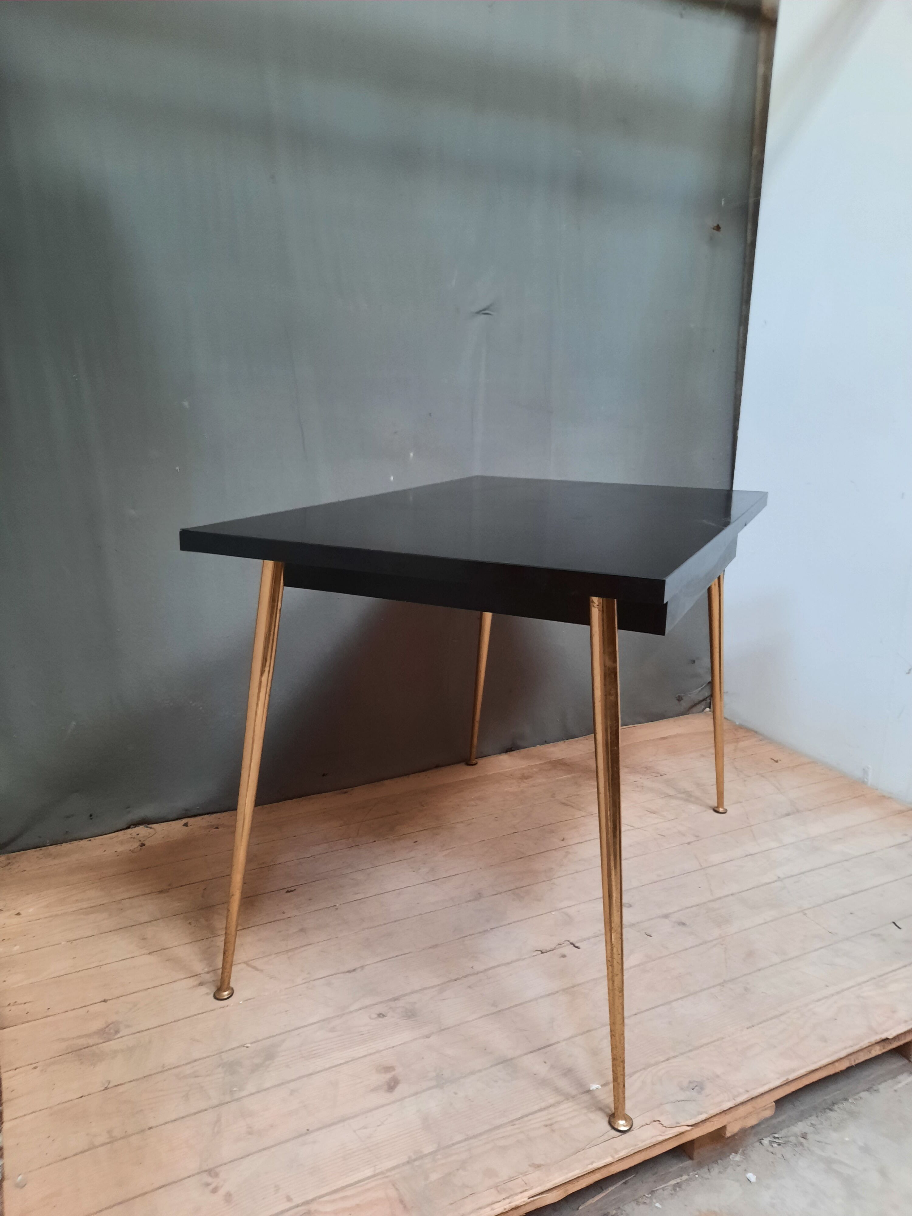 Table vintage pieds compas