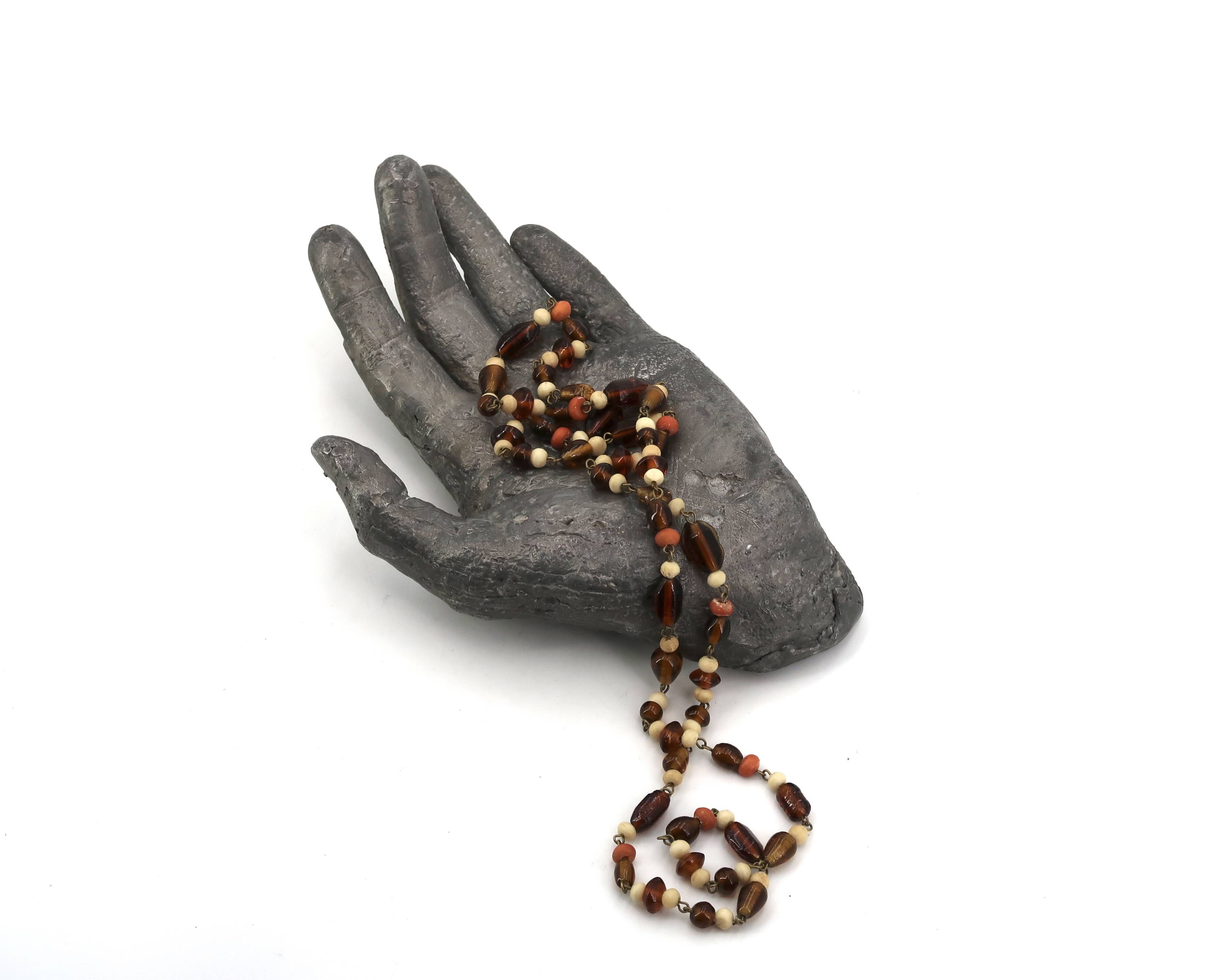 Cast iron silver-coloured catchall in the shape of a hand, 1970s sculpture.