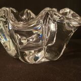 Corolla-shaped ashtray and pocket tray, Vannes Le Chatel crystal.