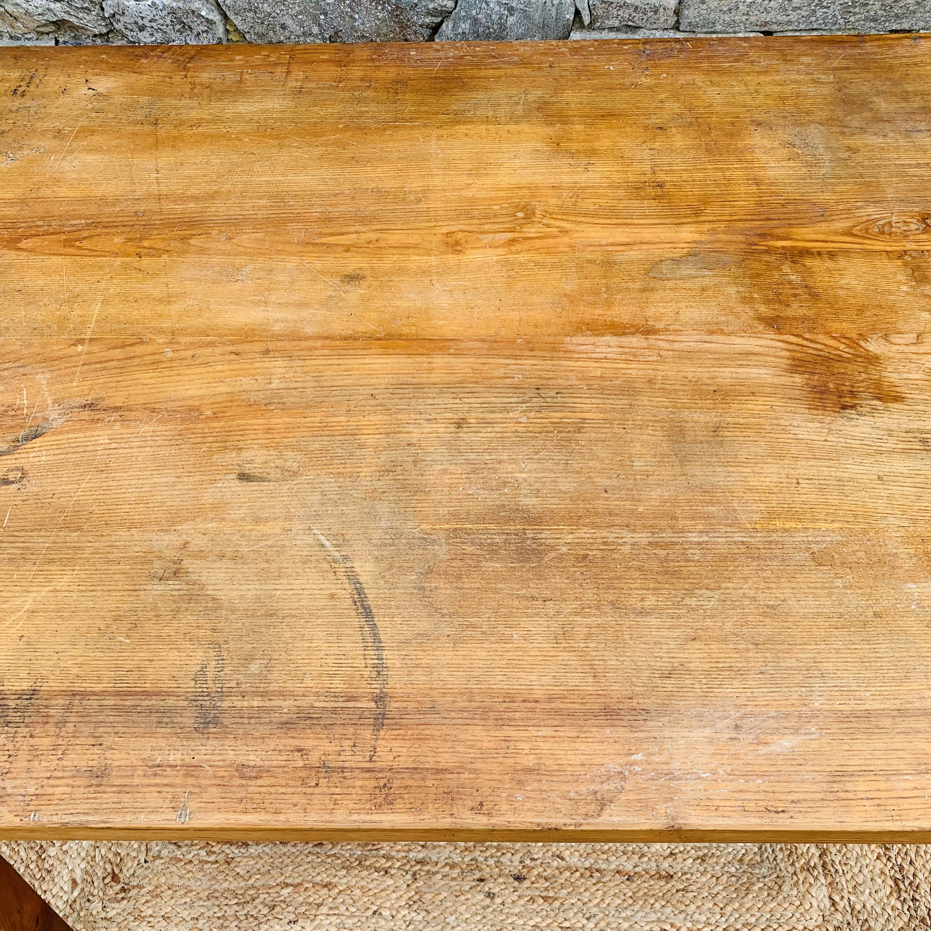 Table de ferme