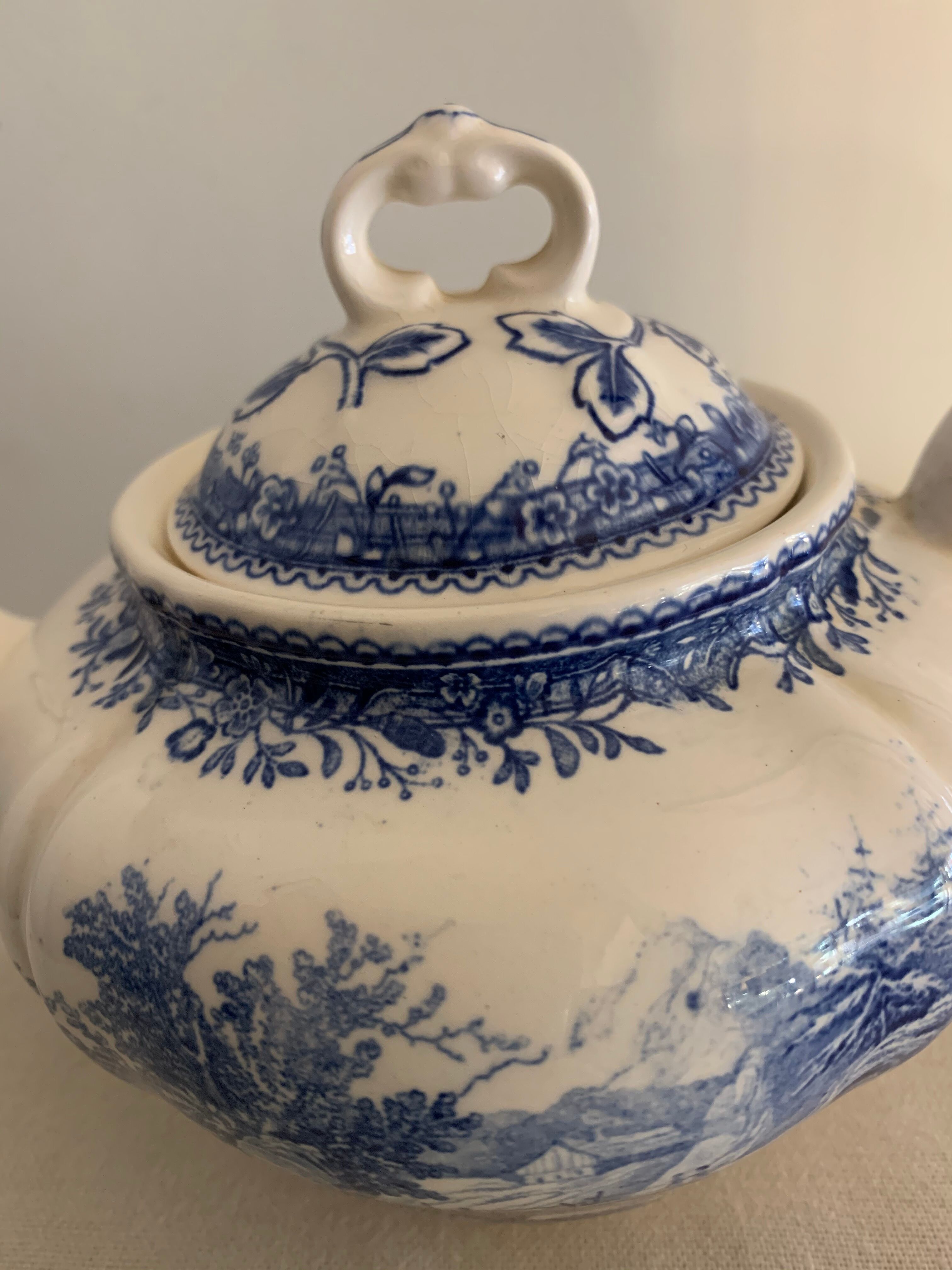 Old teapot with blue and white lid Villeroy and Boch Burgenland