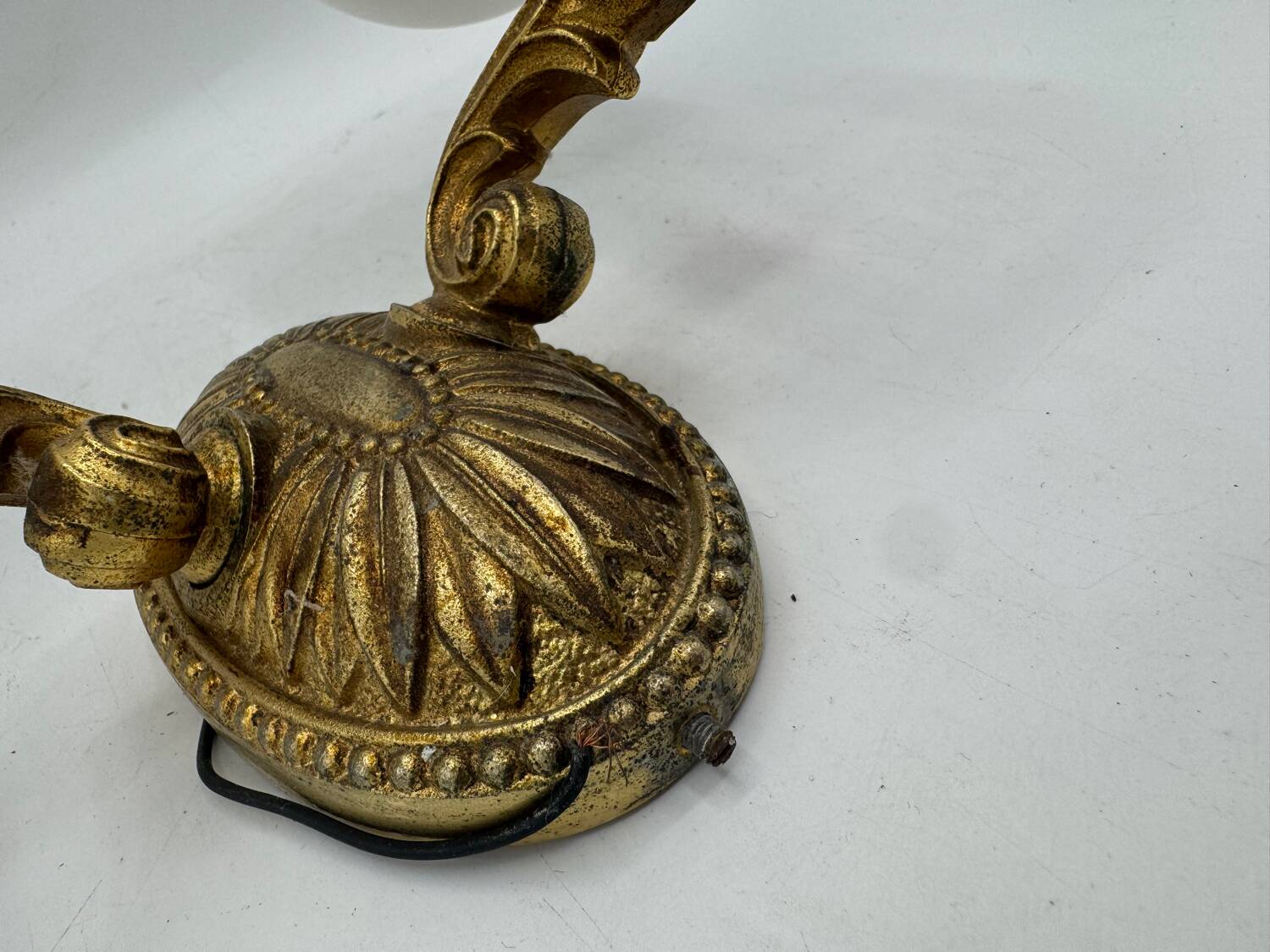 Double gold wall light