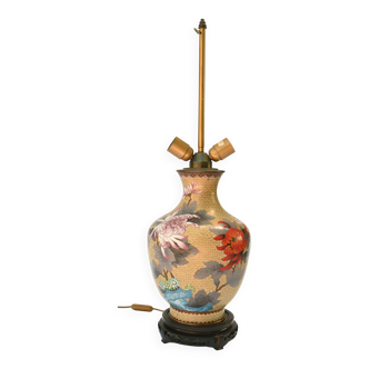 Cloisonné enamel vase mounted in lamp