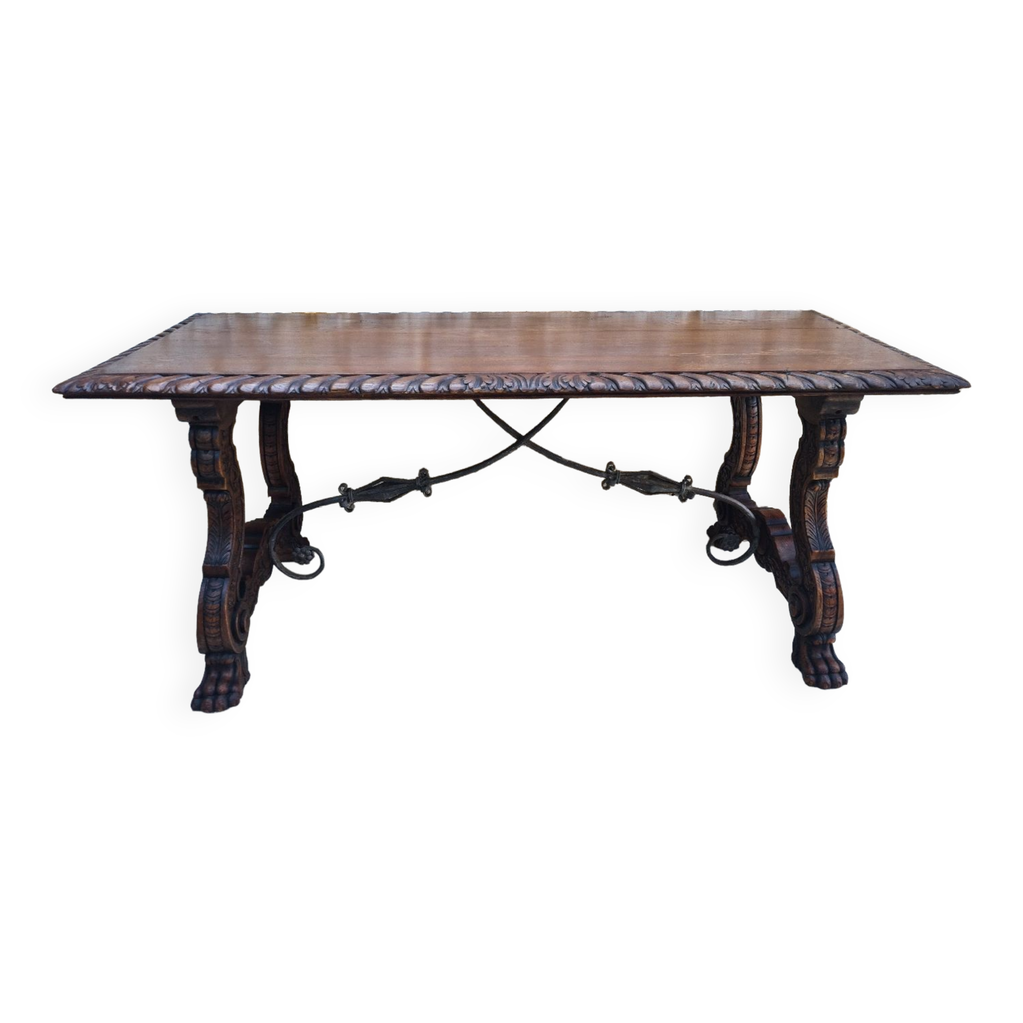 Table espagnole en chêne massif sculpté et fer forgé