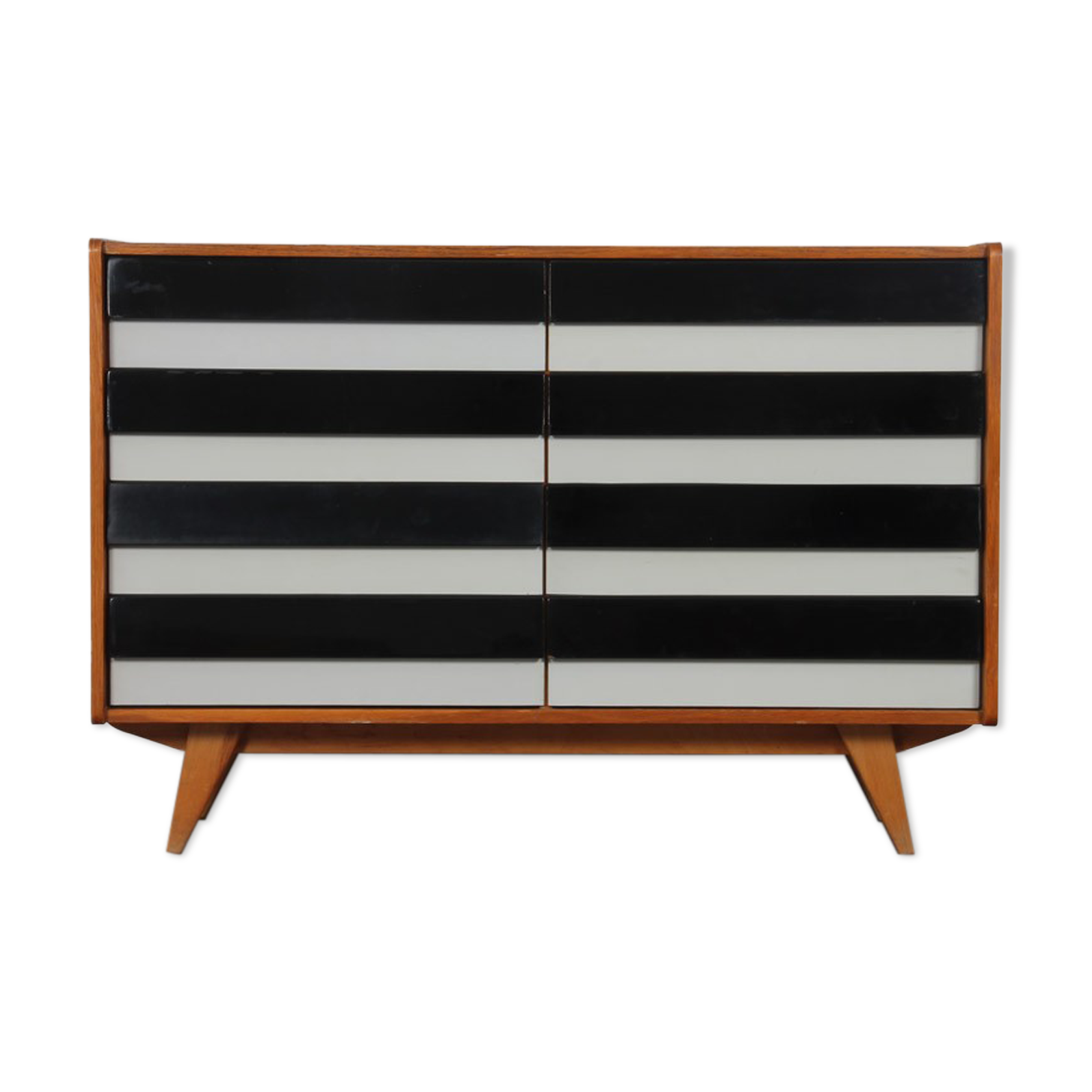 Dresser by Jiri Jiroutek, U-453 model dating from the 1960s