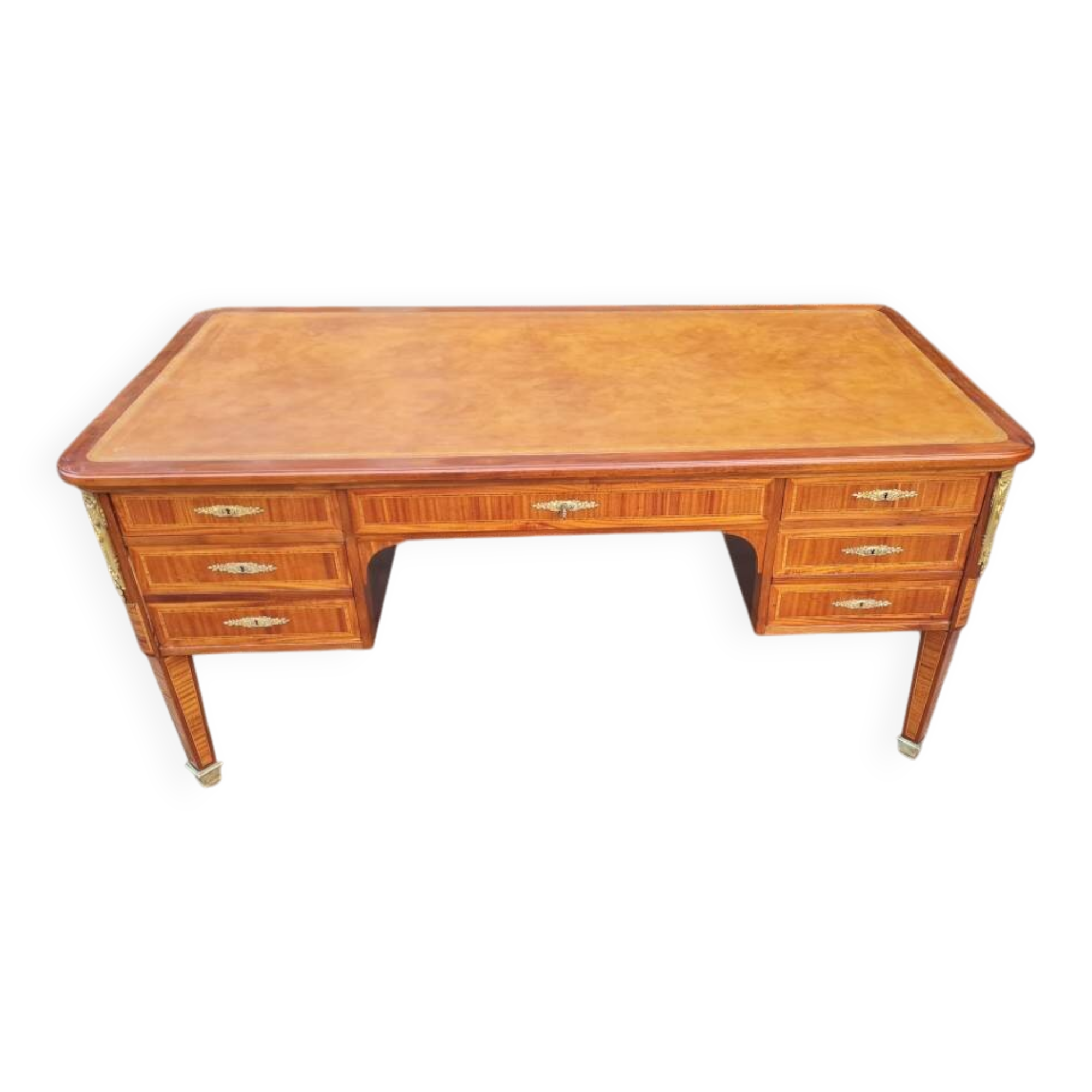 Napoleon III period desk in marquetry from the 19th century.
