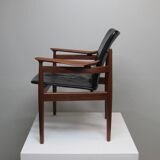 Finn Juhl model 192 in Teak, leather for France & Daverkosen