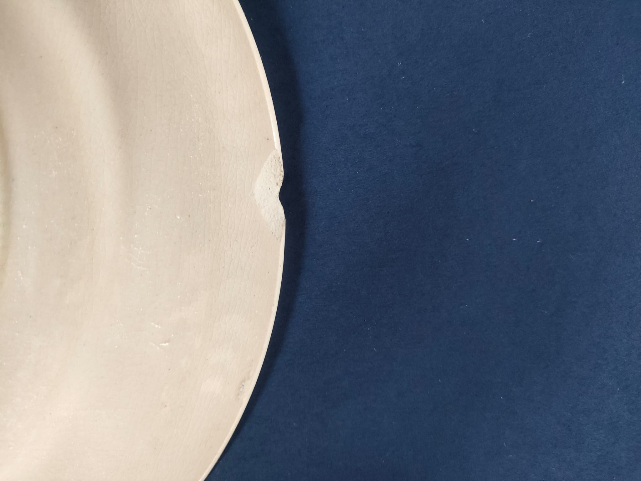 7 dessert plates from the gien earthenware factory