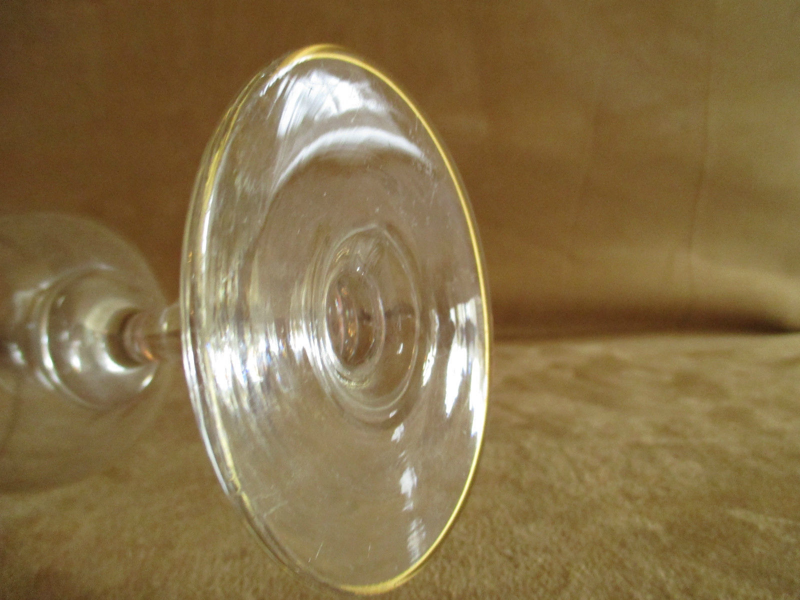 Glass "remember" early twentieth