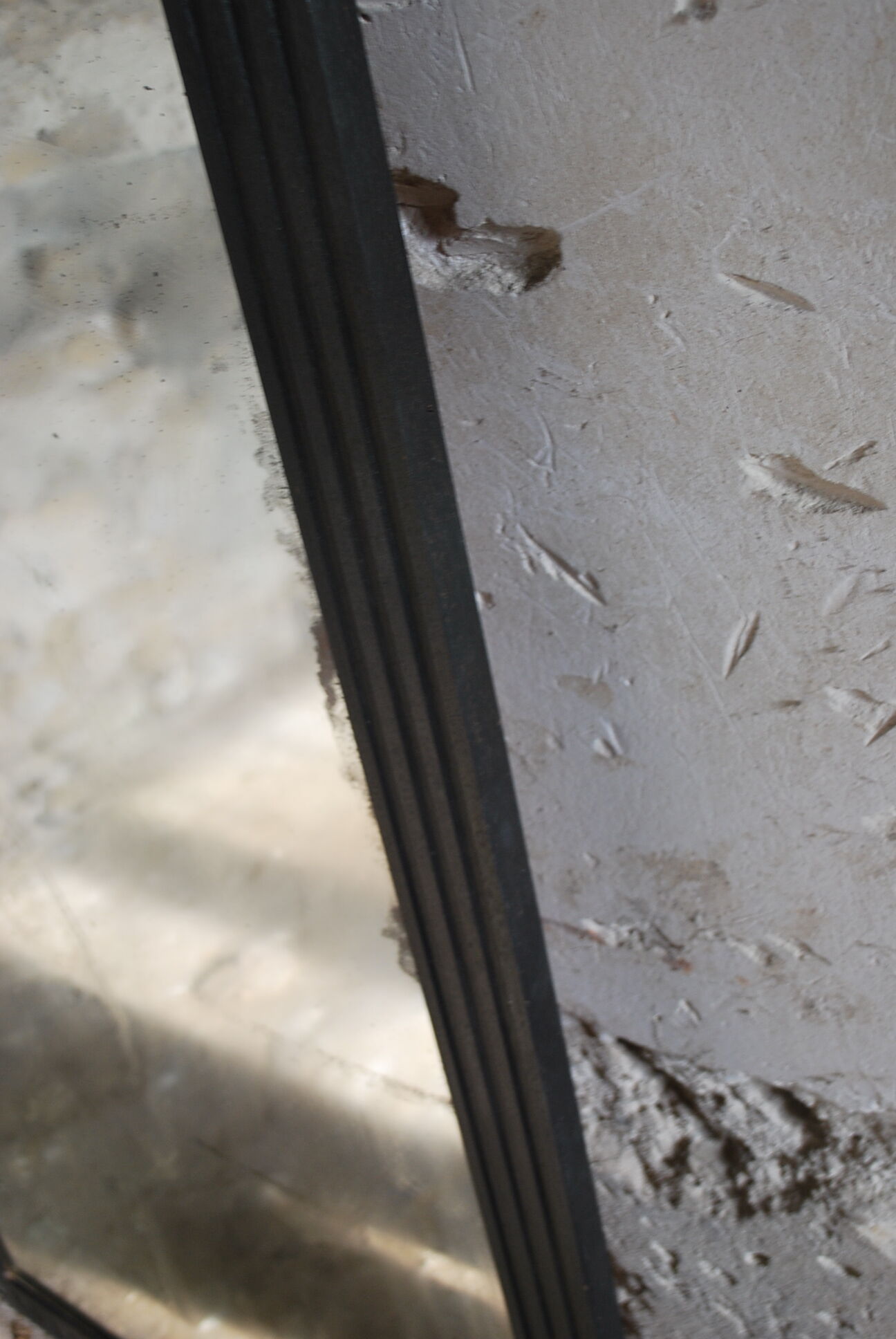 Black fireplace mirror 95x141cm