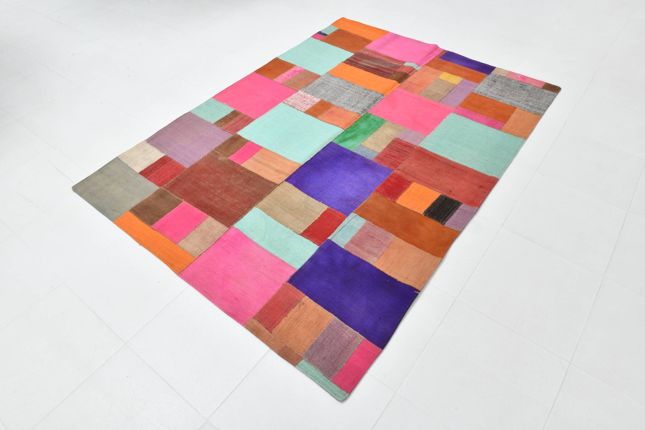 5x7 Vintage Kilim Rug, 153x211Cm
