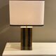 Lampe noir moutarde